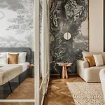 Otel Florian Gate *