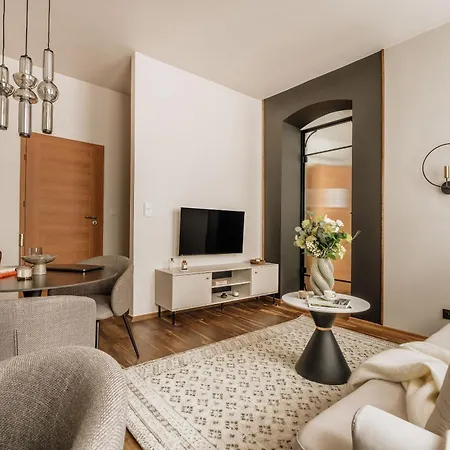 Florian Gate By Cityzen Apartahotel 3*